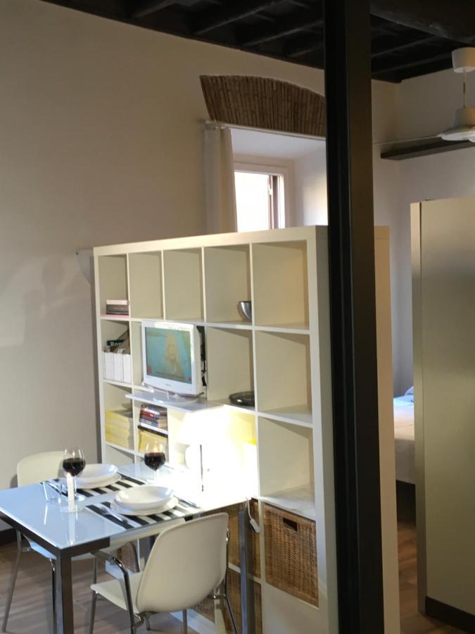 Cosy Trastevere Apartment โรม ภายนอก รูปภาพ