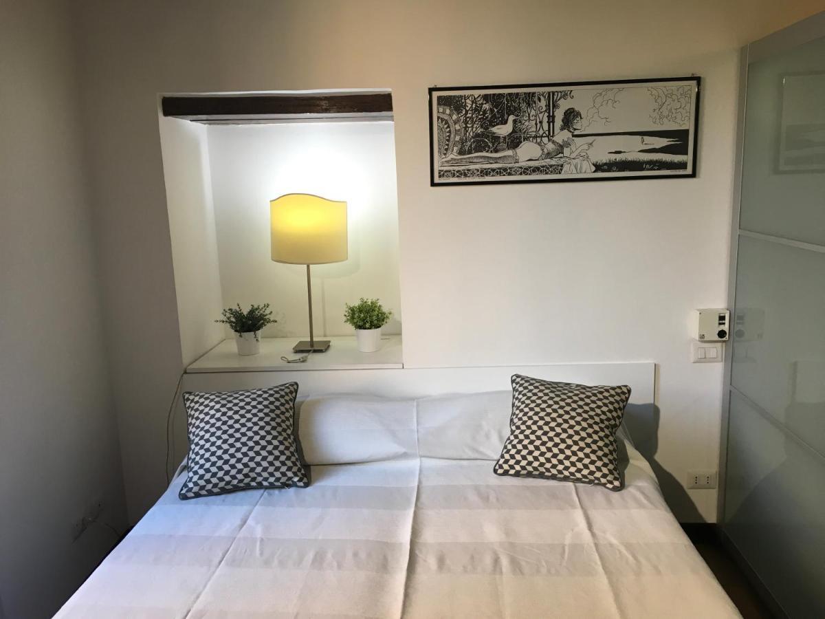 Cosy Trastevere Apartment โรม ภายนอก รูปภาพ